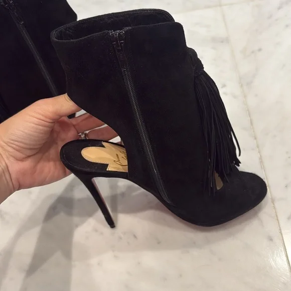 💯 authentic Christian Louboutin peep toe suede booties ankle boots - Picture 5 of 7